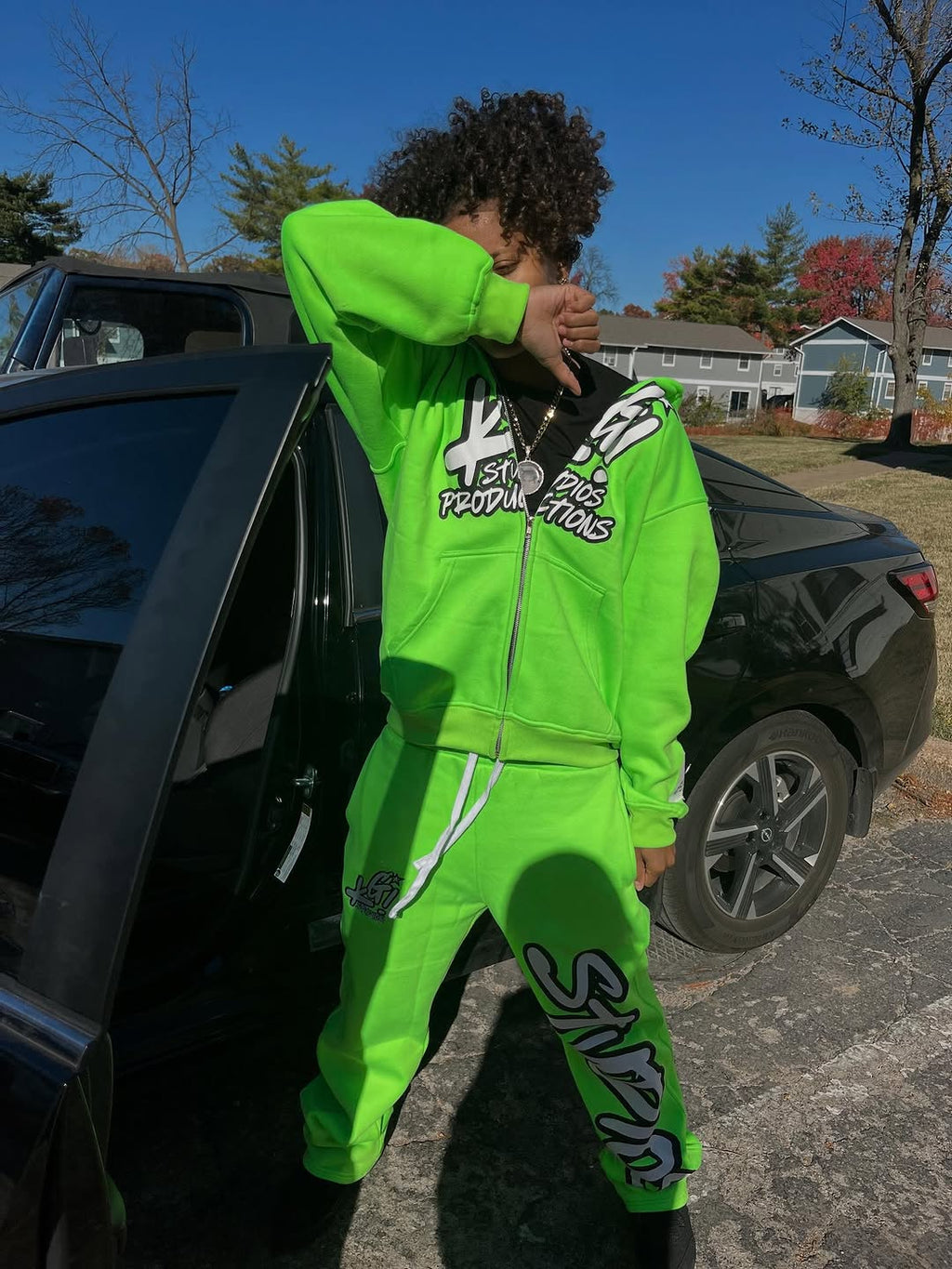 KGSTUDIOS SWEATSUIT